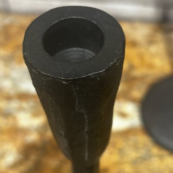 NWT Set of 2 Vintage Industrial Yet Elegant Textured Iron Candlestick Holders - Picture 3 of 8